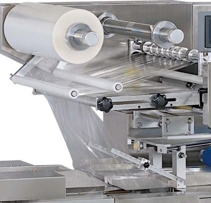 Máy quấn dòng chảy ngang tốc độ cao Máy đóng gói gối SWSF 450