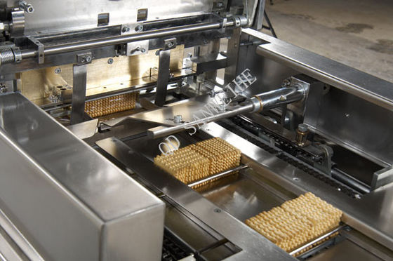 600W Automatic Biscuit Packing Machine SWH 7017 Wrapping Packing Machine